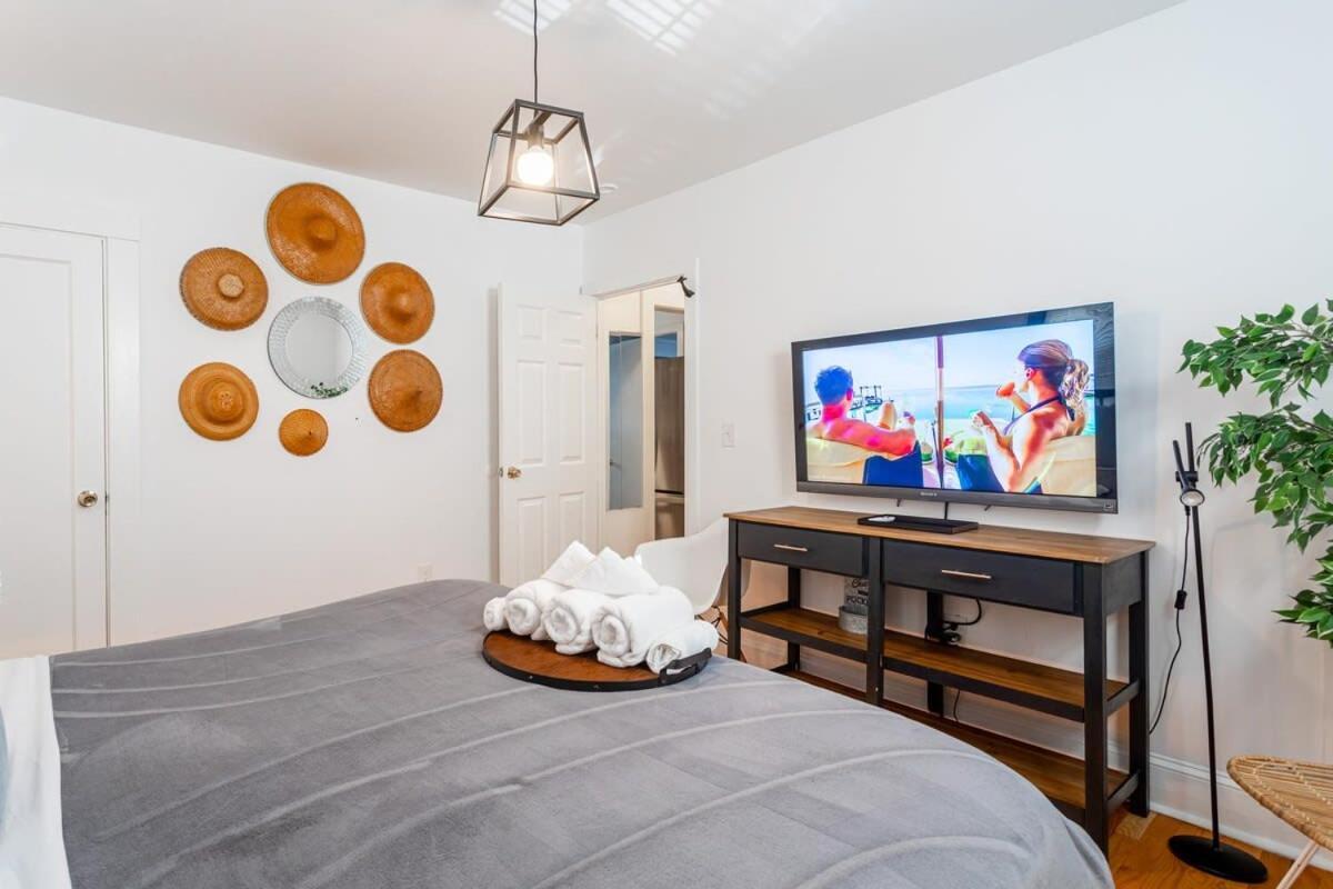 Apartament The Blue Sapphire 2Br 2 King Beds & Ample Backyard Bridgeport Zewnętrze zdjęcie